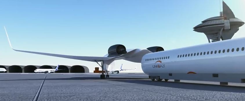 The 2 modular Link Fly plane and train prepare to connect AKKA Technologies