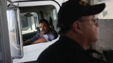 trump cierra frontera con mexico 390x220 1