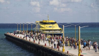 Cancelan Ferrys de Cancún y Cozumel por Tormenta Tropical 22 Muelle Playa del Carmen