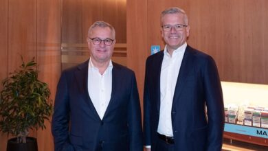 Soren Skou se jubila como director ejecutivo de Maersk entregando el relevo a Vincent Clerc