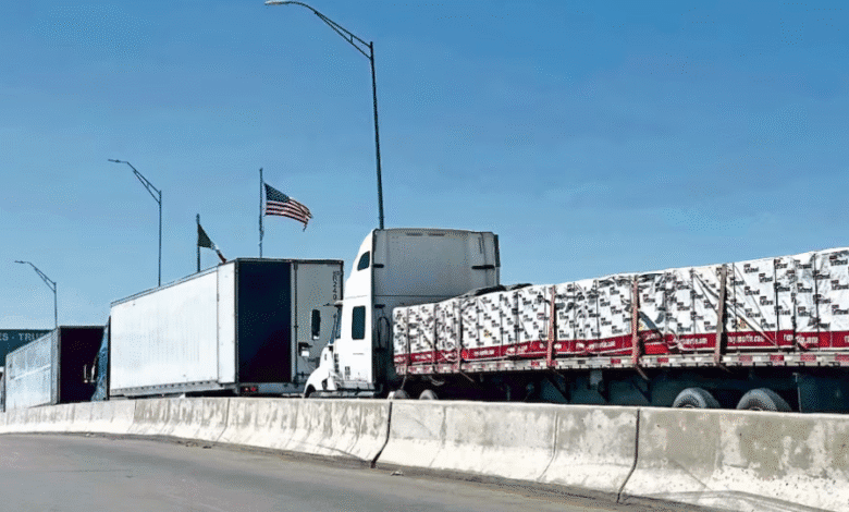 México frena en la frontera: caen los envíos carreteros a Estados Unidos por primera vez en cinco años 1 Captura de pantalla 2025 10 21 a las 4.32.44 p.m