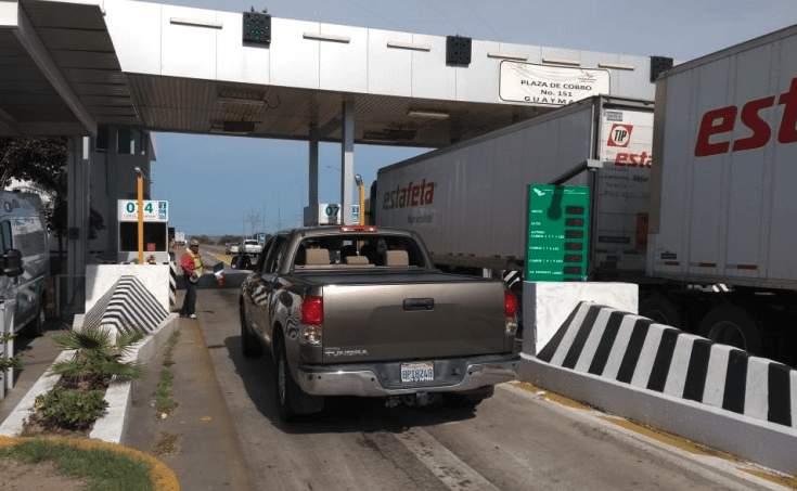 “Huachicol carretero”: evasión de casetas deja pérdidas millonarias en México 1 Huachicol carretero