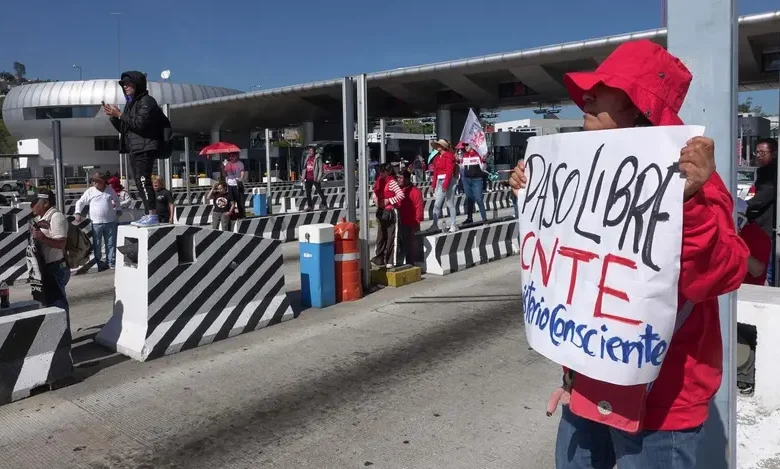 “Huachicol carretero”: evasión de casetas deja pérdidas millonarias en México 1 cnte paro nacional