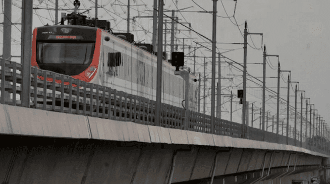 El Tren Interurbano México–Toluca se dispara: triplica su pasaje y redefine la movilidad del Valle de México 1 Tren Interurbano