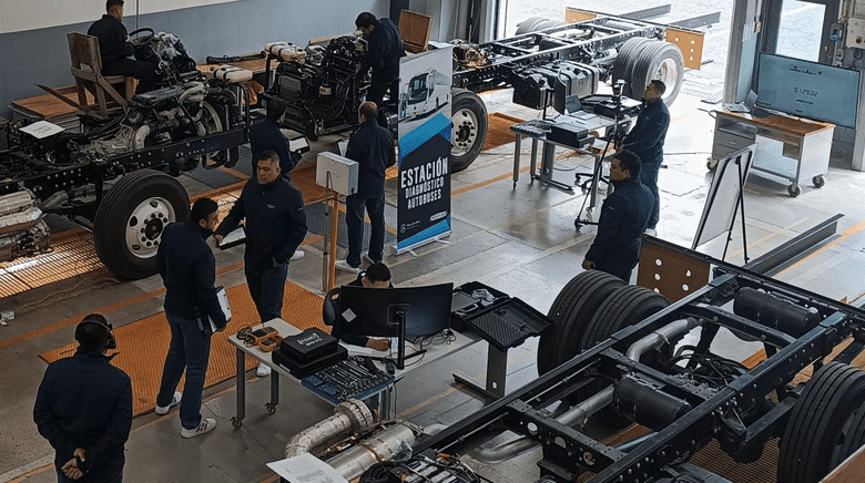 Daimler Truck México llevó a cabo la edición 2025 del Máster en Diagnóstico y Garantías 1 master en diagnostico
